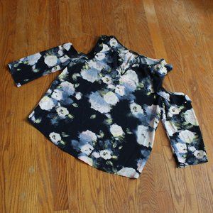Gibson Exposed Shoulder Floral Print Blouse